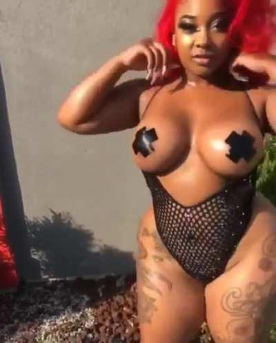 Two word baby momma 😂