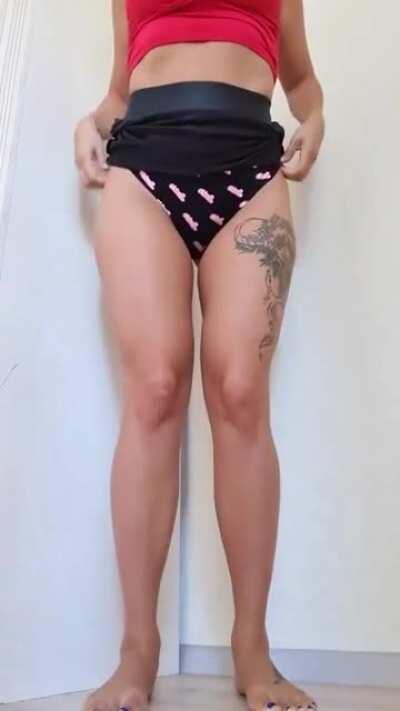 Get down here, between them :) [OC]