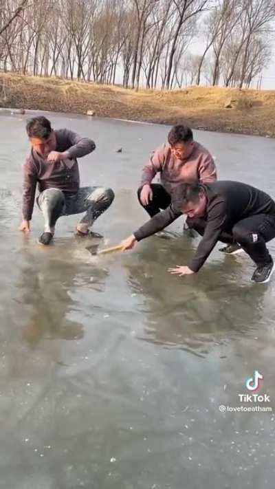 Rock paper scissors hypothermia