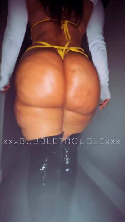 Coming to sit on your lap