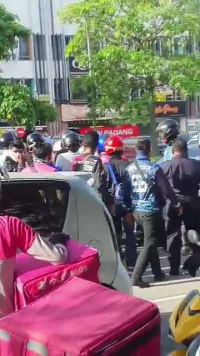 Angry mob due to an accident