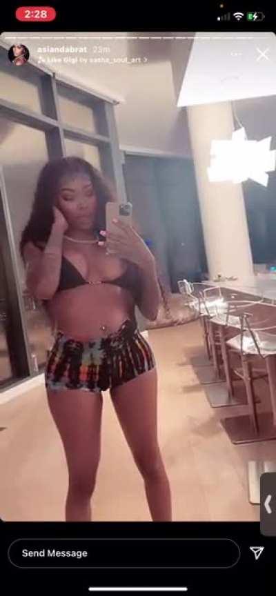 Nip slip from ig story