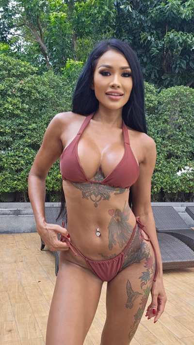 teasing you with one more picture of my pussy... I wish you were there.