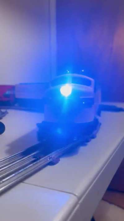 CNW FP7 pulling some freight on the new layout