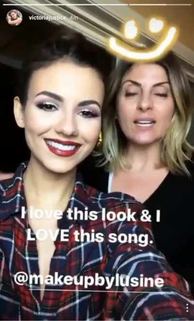 I love this look & Love this song