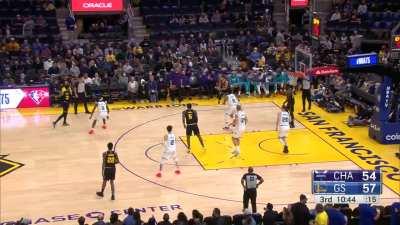 [Highlight] Steph submits his Shaqtin bid with the rare miss on a look away three