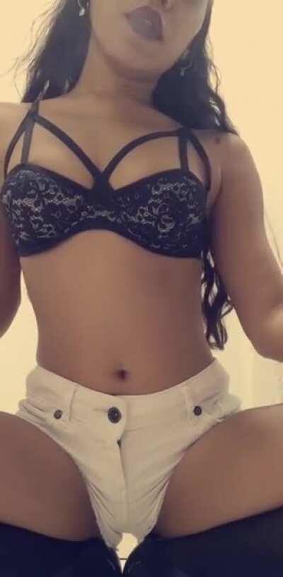 [F] [31] I wonder if life smokes after it fucks me..