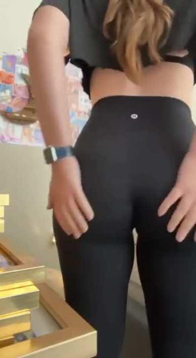 Could someone slap me? I’ve been a bad girl 😉