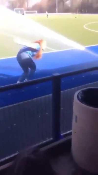 HMB While I try to run across the field.