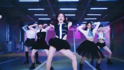 KPOP Compilation ft. Lisa / Chaewon etc :)