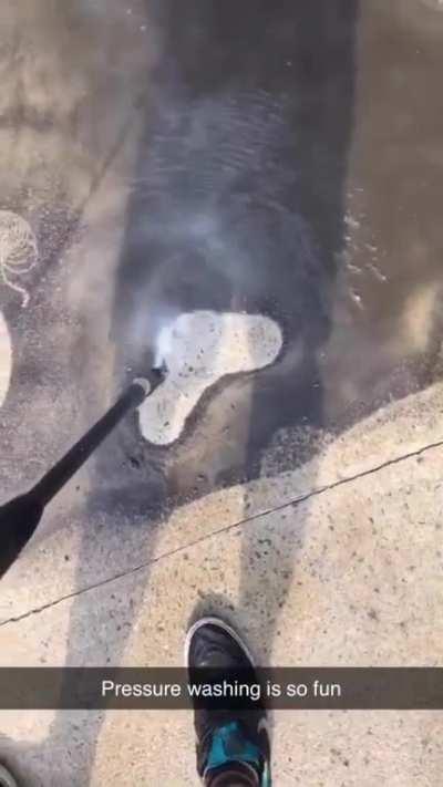 not sure if this is the right place but my friend is new to power washing!