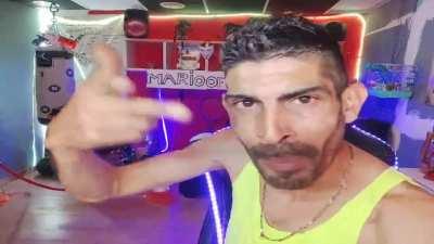 Eurovisión con el loco este