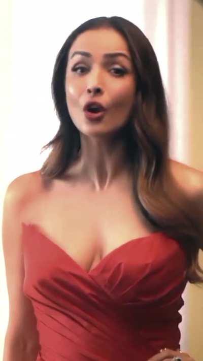 Malaika Arora Red 🔥