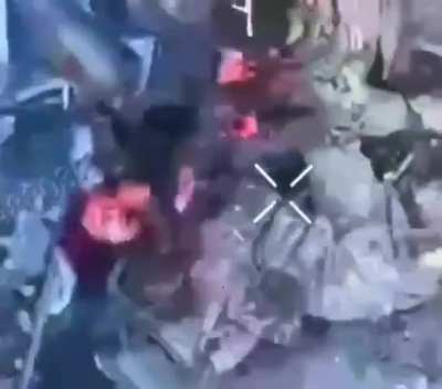 Drone footage of the melee fight between Ukrainian and Russian