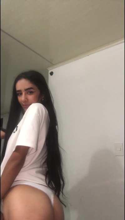 Is my ass pretty decent for a 18 yrs latina like me?