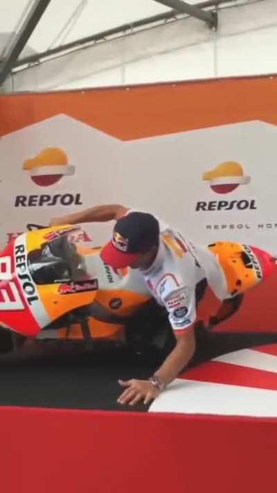 Marc Marquez's most critical turn!!