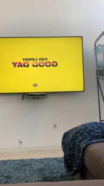 These two are truly truly blessed..... I wo der what mons look like 🍑🍑🍑