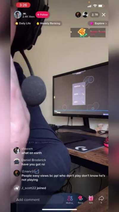 I found the best osu player on tiktok live (ignore my laughing)