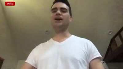 Ben Shapiro flexing for fans...