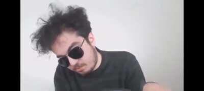 Oyundaki 7 yaşında çocukla kavgaya girerim Çocuk: