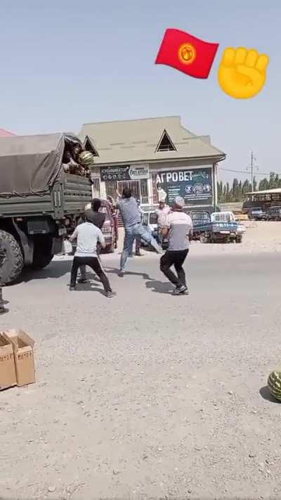 Kyrgyz have better logistics than Russians