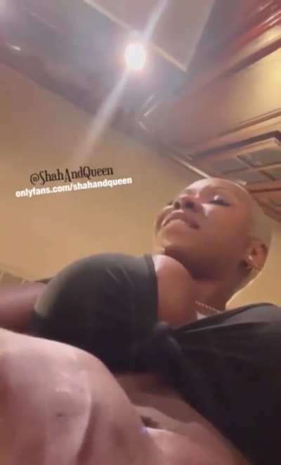 l'm available for hookup, sexting and FaceTime till you nut babe Slide in my DM let's go nasty babe [ask for menu]🥵