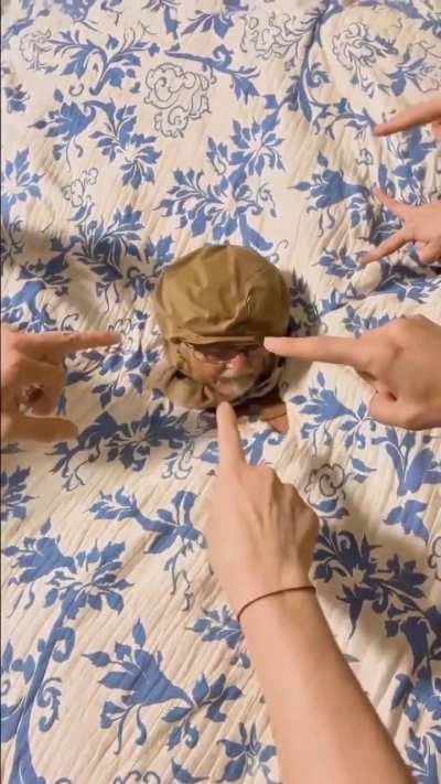 mhm we need more people like him