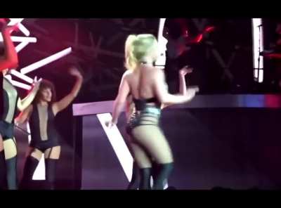 britney's amazing booty 2017 😊😍