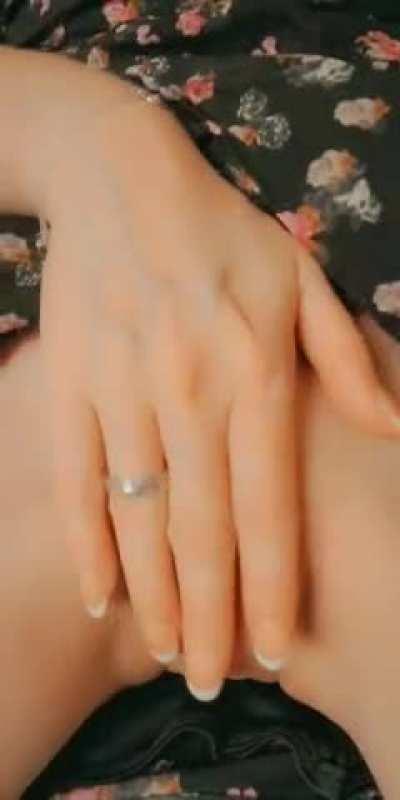 Milf pussy for breakfast?