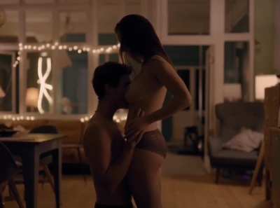 Vivien Konig - Even Closer: Hautnah