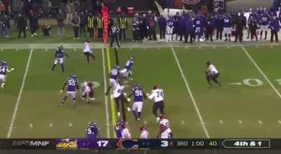 [highlight] Steve Levy with a very weird call after the Vikings sack Justin Fields