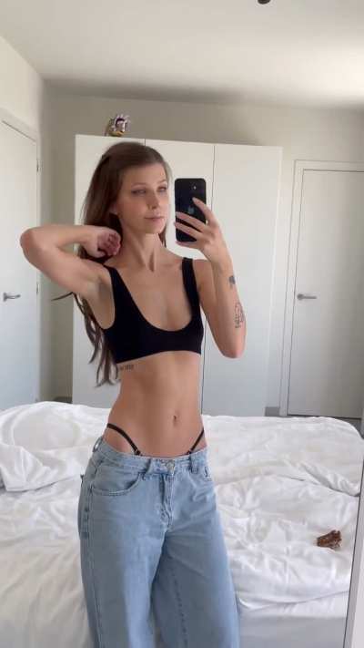 jeans & straps 🩵🖤