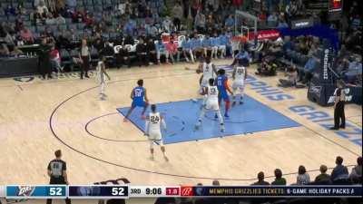 [Highlight] SGA throws up a prayer at the buzzer