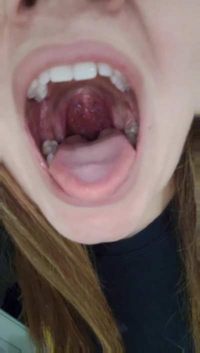 Don't waste my time, tiny, I'm too hungry 😈 {f}