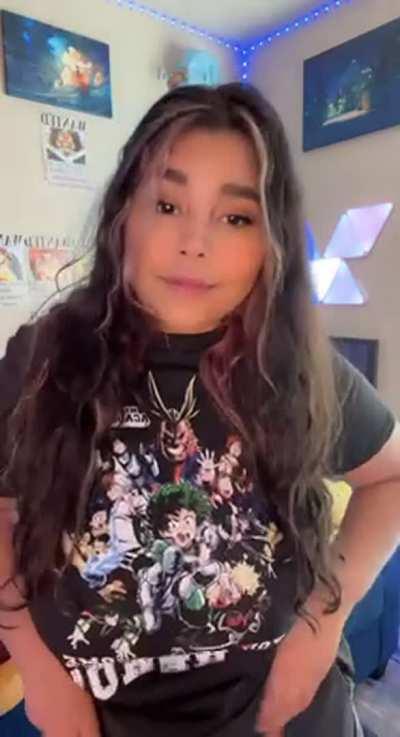 Can my caramel boobs surprise you? Lmk