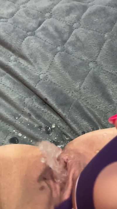 Lets start evening with squirt