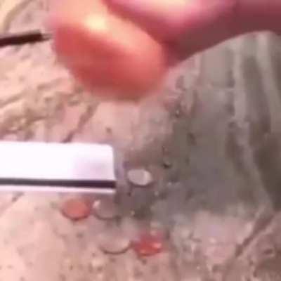 His face at the end😒😂