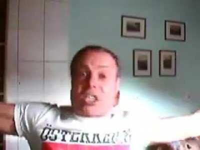 Dario Greggio gode per il coronavirus. By Commentatori di Geova, YouTube