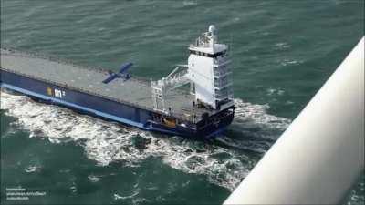 HMRB While I land this plane on a cargo ship