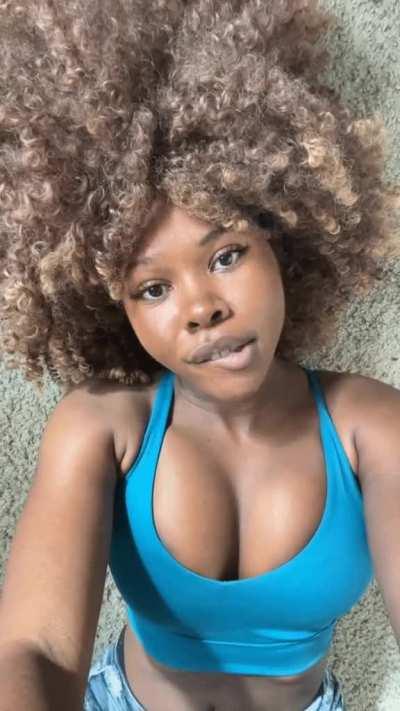 Am I pretty even without showing my tits? 18f