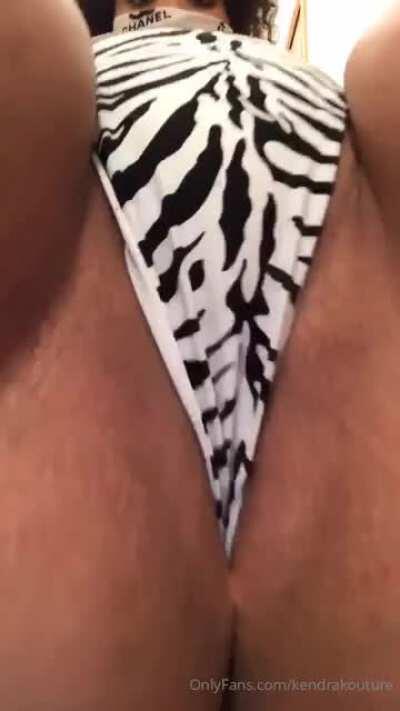 Titty flash. 🤍