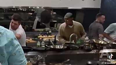 On tonight’s episode of Breaking Kitchen