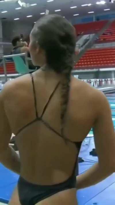 Saylor Hawkins - American Diver 