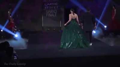 Kareena kapoor in Ramp