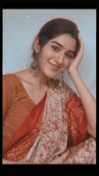 Sakshi Vaidya too much prettiness in sarees!