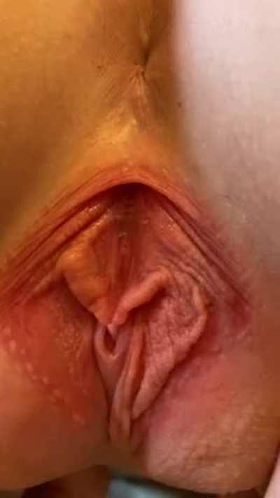 Do you like seeing my 20 year old push break the seal sir ?