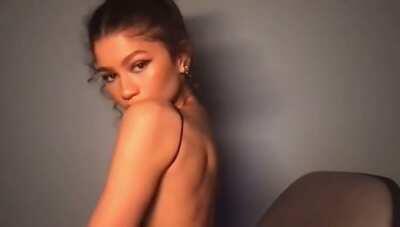 “Do you want to cum on left cheek? Right cheek? Or my back or hair?”