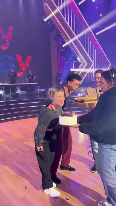 Ezra and Witney's friendship!