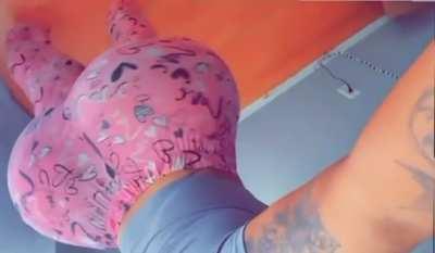 All that ass in then pajamas 😋