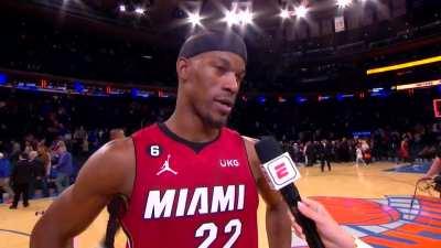 [Highlight] Jimmy Butler explains what his rolled ankle feels like